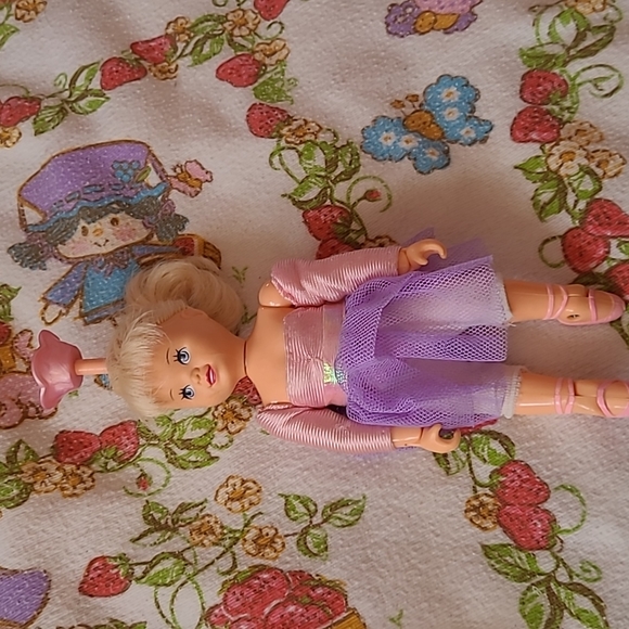 Galoob Bouncin Kids Ballerina Doll - Picture 4 of 5